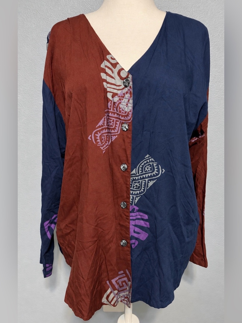 Chico’s Colorblock Tunic Top Rust Navy Graphic Button Front Artsy Boho Blouse 3
